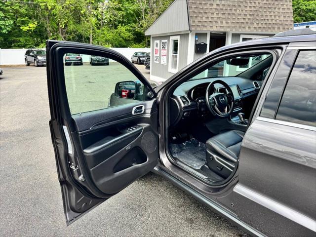 used 2019 Jeep Grand Cherokee car, priced at $21,995