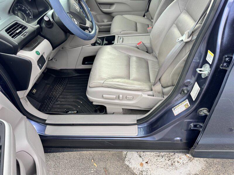 used 2012 Honda CR-V car, priced at $14,355