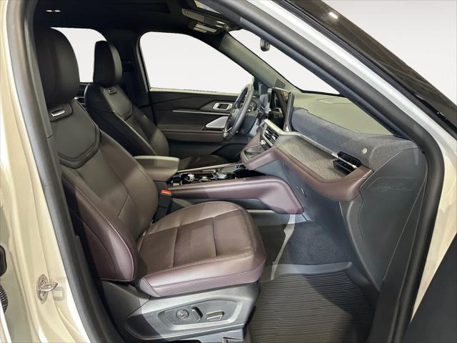 new 2025 Ford Explorer car, priced at $58,510