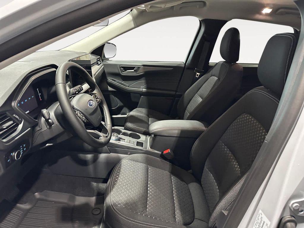 new 2025 Ford Escape car, priced at $34,695