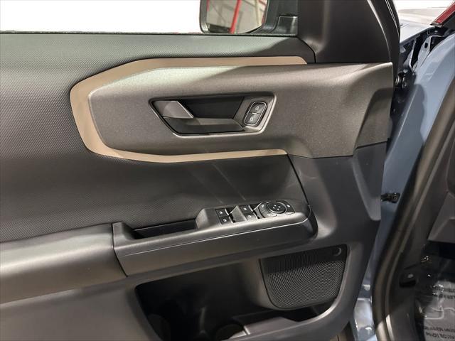 new 2025 Ford Bronco Sport car, priced at $35,800