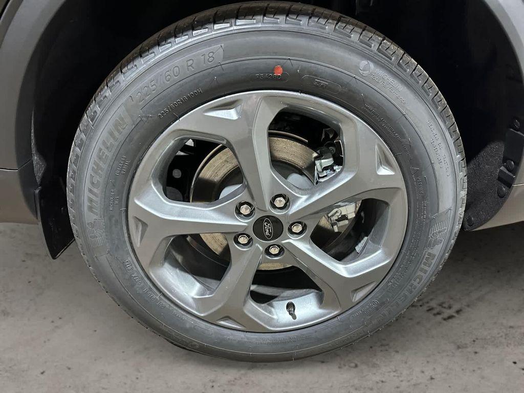 new 2025 Ford Escape car, priced at $34,595