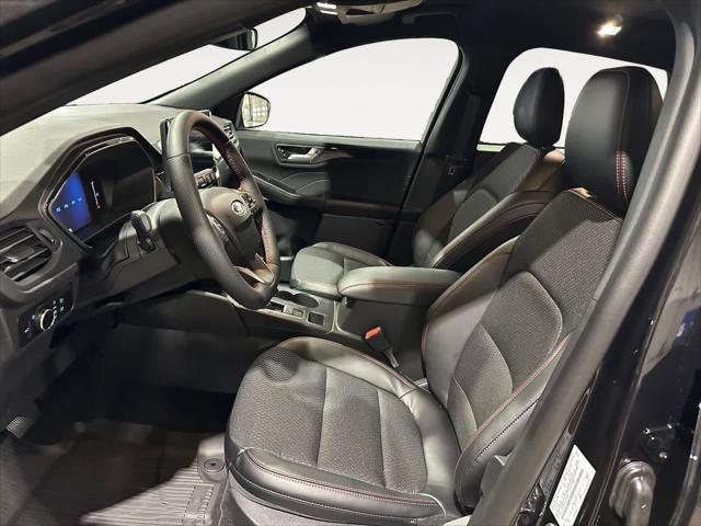 new 2025 Ford Escape car, priced at $35,920