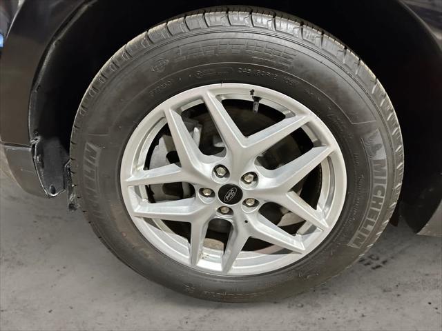 used 2024 Ford Edge car, priced at $27,895