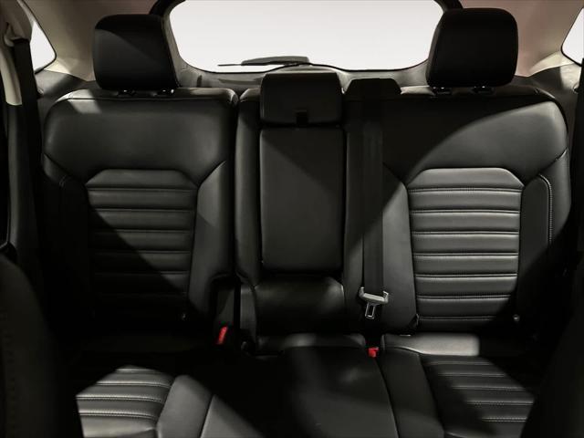 used 2024 Ford Edge car, priced at $27,895