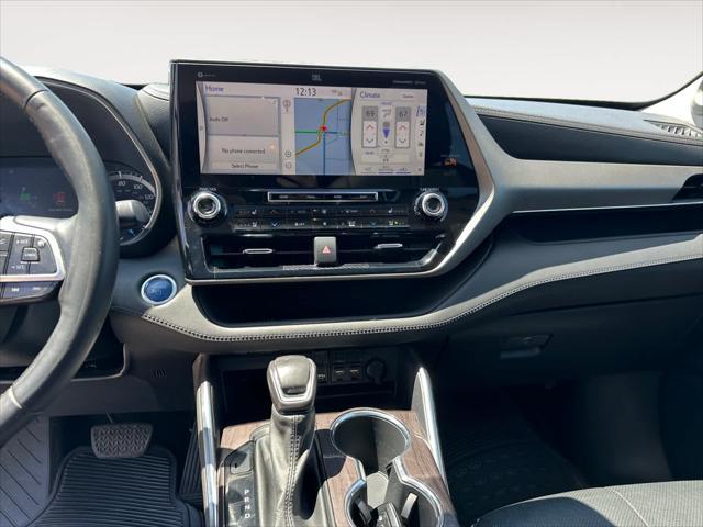 used 2021 Toyota Highlander Hybrid car, priced at $36,995