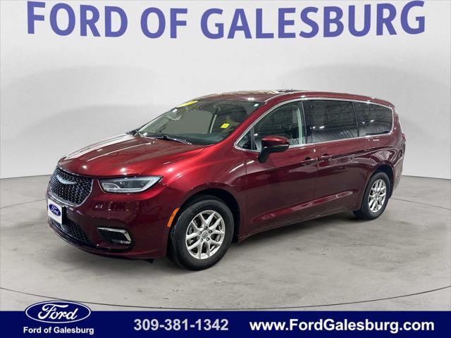 used 2023 Chrysler Pacifica car, priced at $25,495