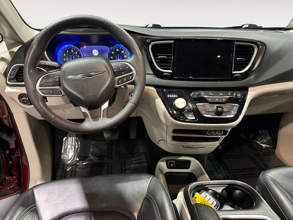 used 2023 Chrysler Pacifica car, priced at $23,990