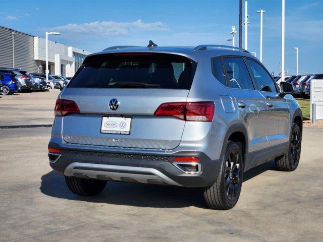 new 2024 Volkswagen Taos car, priced at $29,121