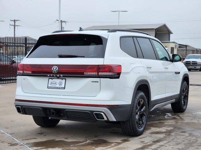 new 2024 Volkswagen Atlas car, priced at $43,469