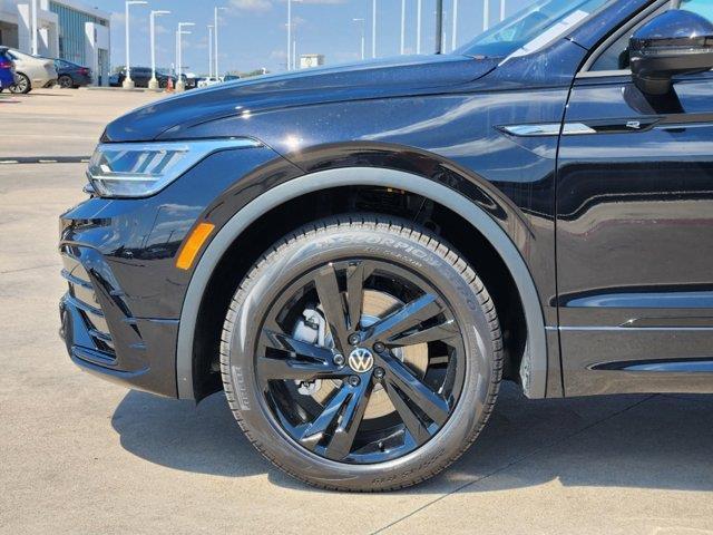 new 2024 Volkswagen Tiguan car, priced at $32,767