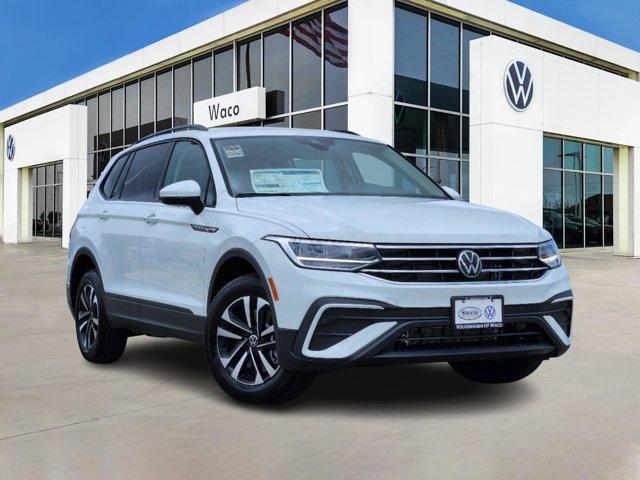 new 2024 Volkswagen Tiguan car, priced at $27,295