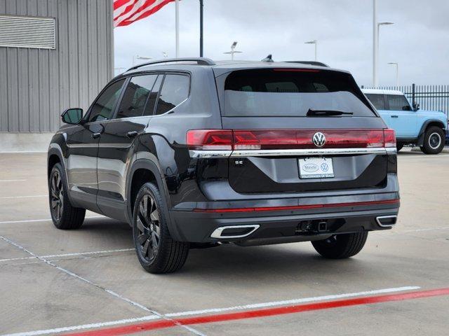 new 2024 Volkswagen Atlas car, priced at $39,389