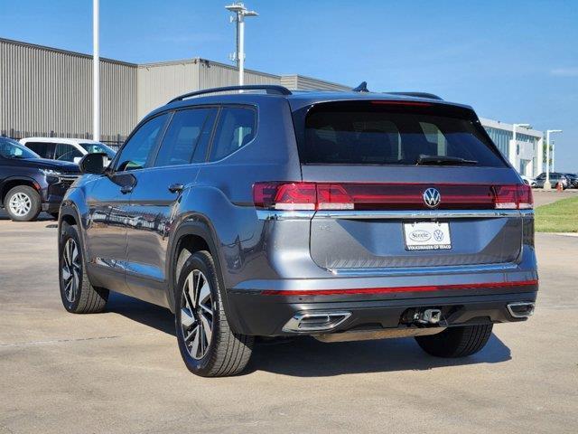 new 2024 Volkswagen Atlas car, priced at $38,078