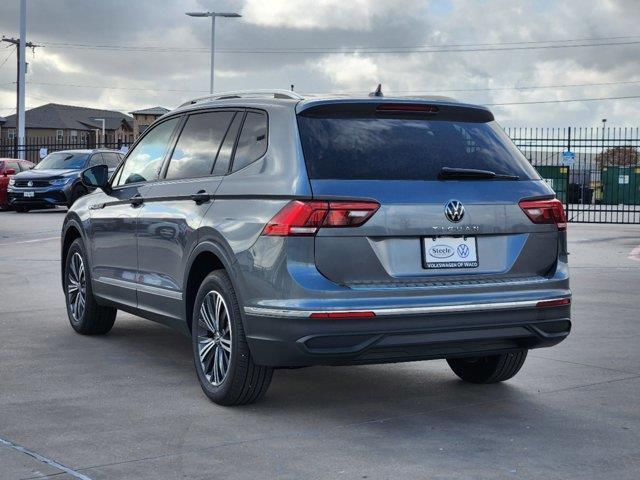 new 2024 Volkswagen Tiguan car, priced at $33,001