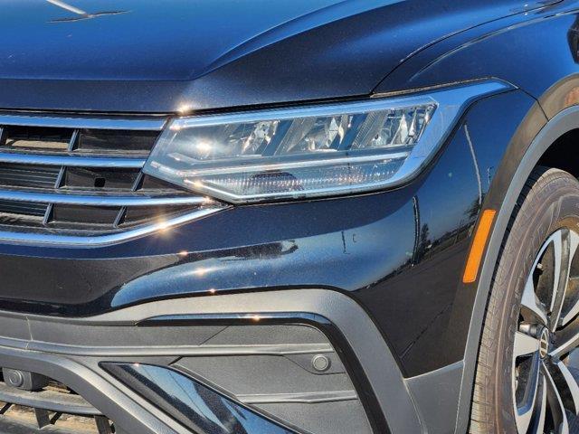 new 2024 Volkswagen Tiguan car, priced at $27,295