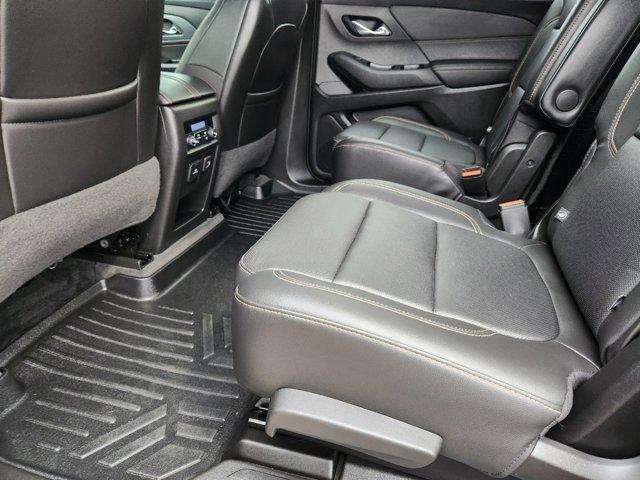 used 2020 Chevrolet Traverse car, priced at $27,880