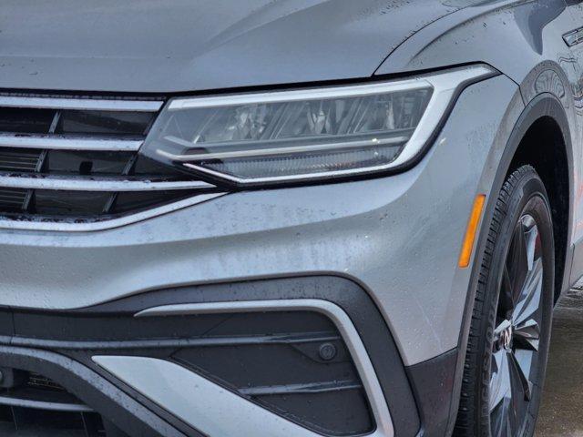 new 2024 Volkswagen Tiguan car, priced at $29,652