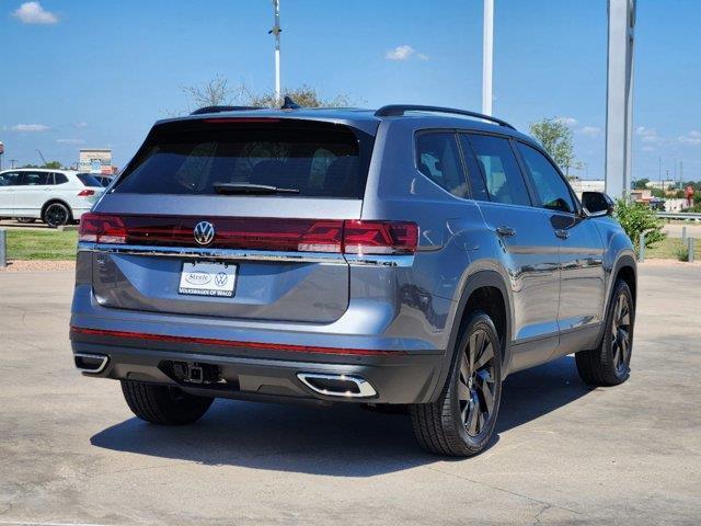 new 2024 Volkswagen Atlas car, priced at $40,068