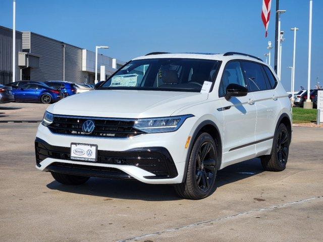 new 2024 Volkswagen Tiguan car, priced at $33,142