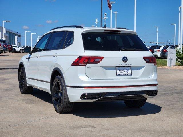 new 2024 Volkswagen Tiguan car, priced at $33,142