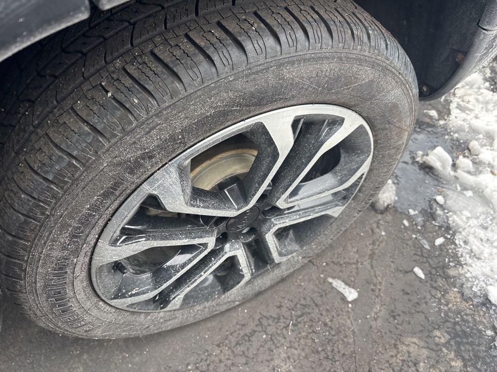 used 2022 Jeep Compass car, priced at $20,500