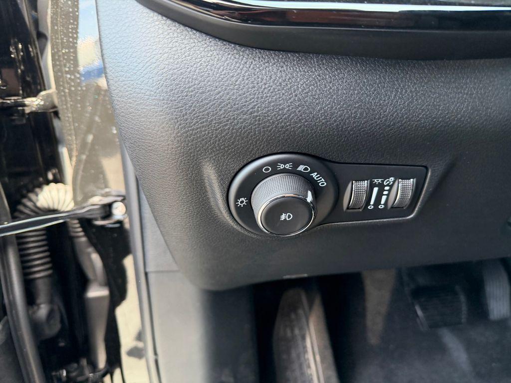 new 2026 Jeep Compass car, priced at $33,122