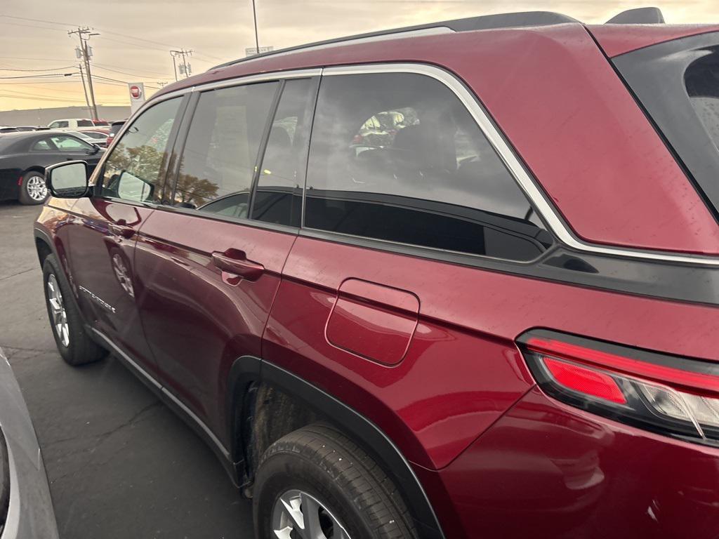 used 2023 Jeep Grand Cherokee car, priced at $32,500