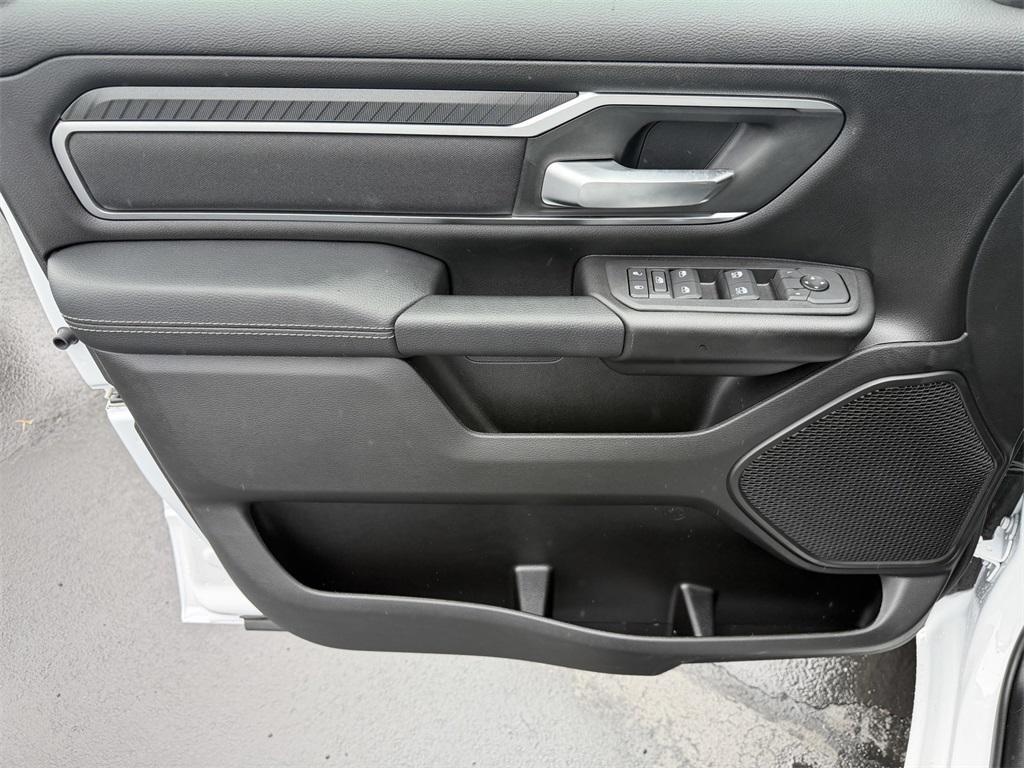 new 2025 Ram 1500 car, priced at $41,679