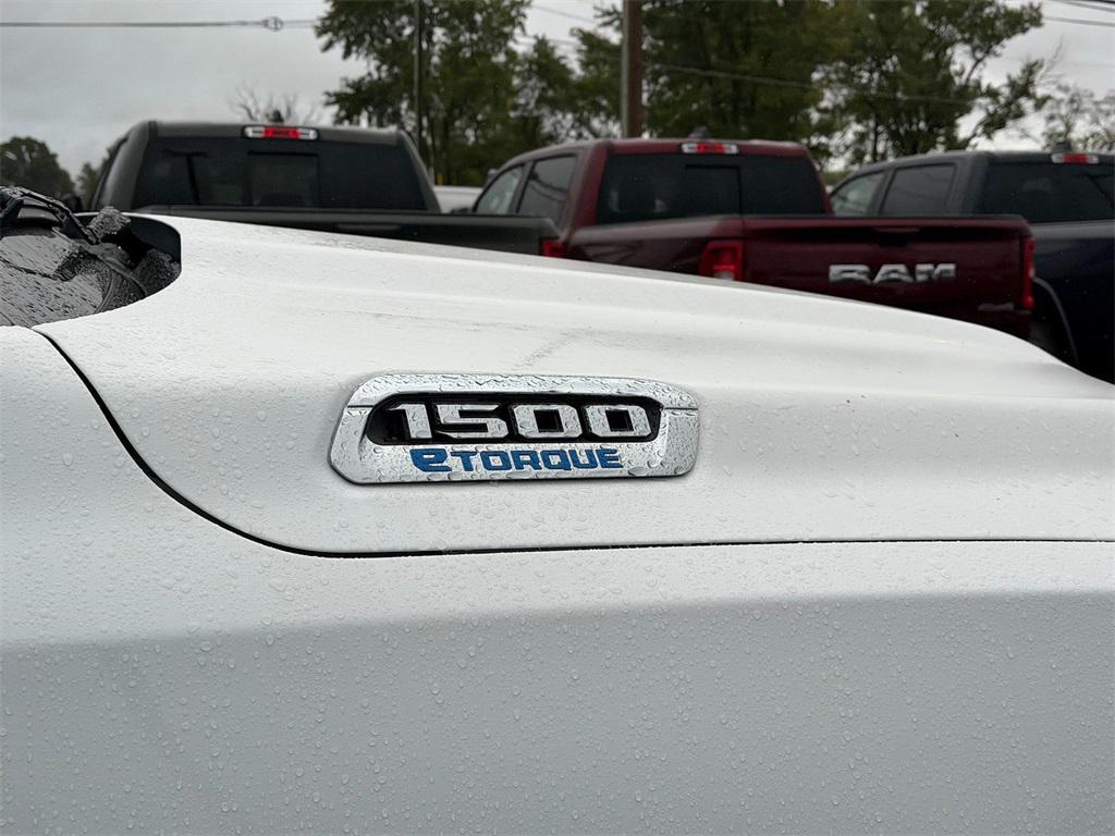new 2025 Ram 1500 car, priced at $41,679