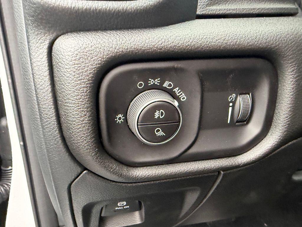 new 2025 Ram 1500 car, priced at $40,679