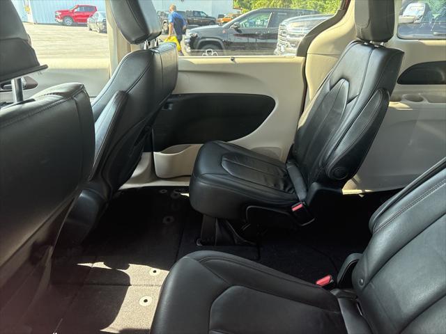used 2017 Chrysler Pacifica car, priced at $11,500