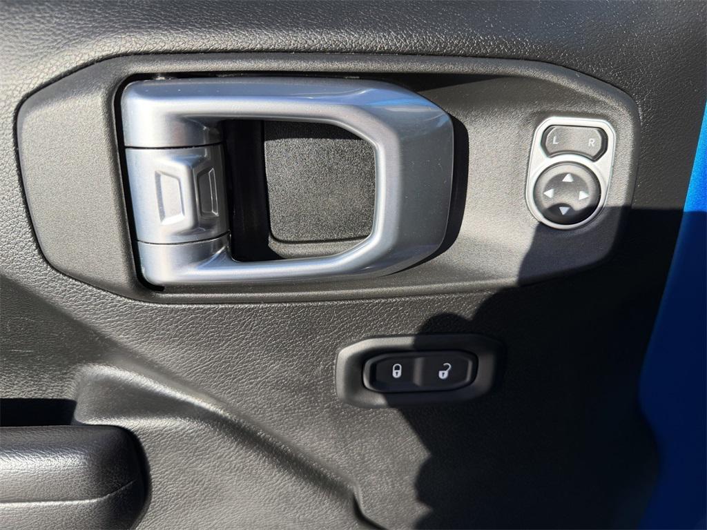 used 2021 Jeep Wrangler car, priced at $28,250