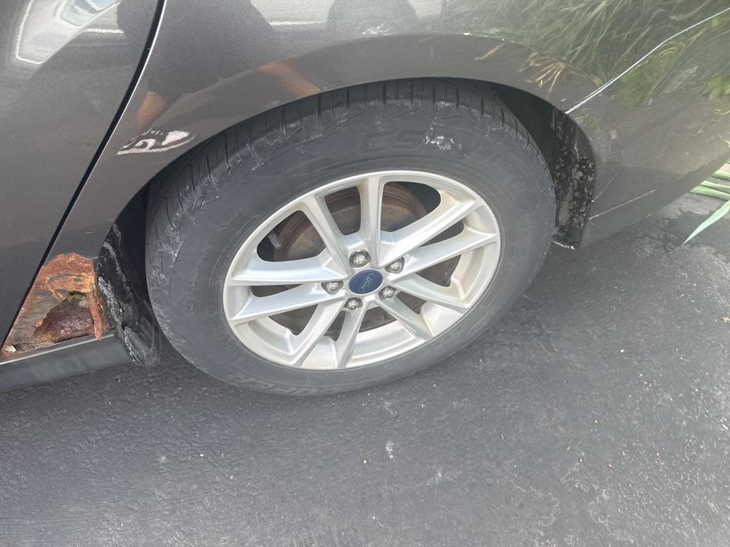 used 2015 Ford Focus car, priced at $7,500