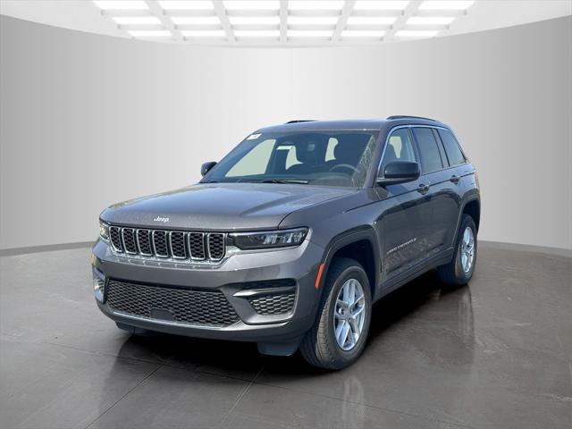 new 2024 Jeep Grand Cherokee car, priced at $36,290