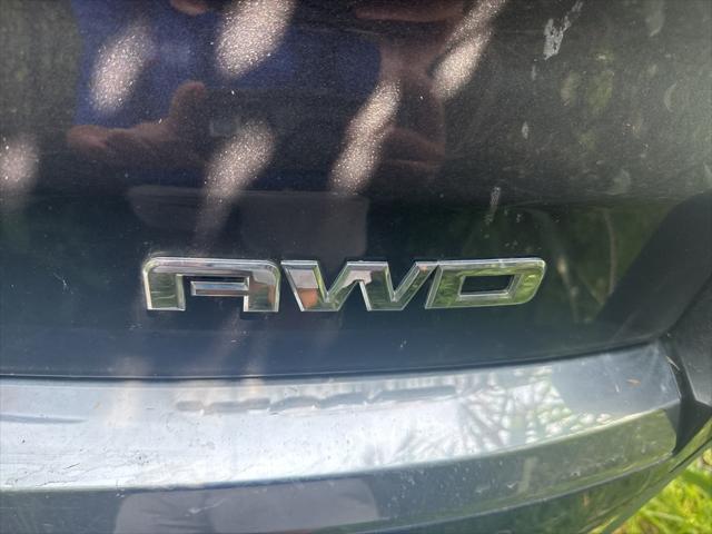 used 2015 GMC Acadia car, priced at $12,000