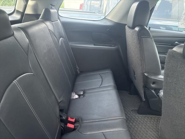 used 2015 GMC Acadia car, priced at $12,000