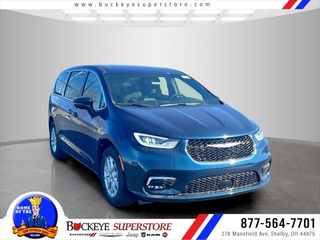 new 2025 Chrysler Pacifica car, priced at $41,947