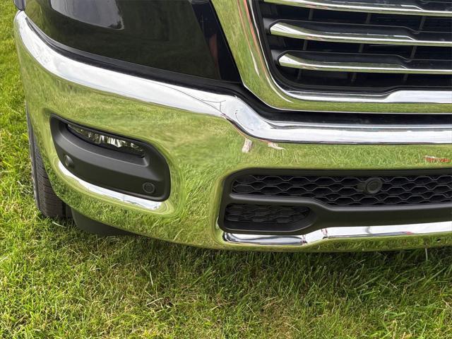 new 2025 Ram 1500 car, priced at $52,081