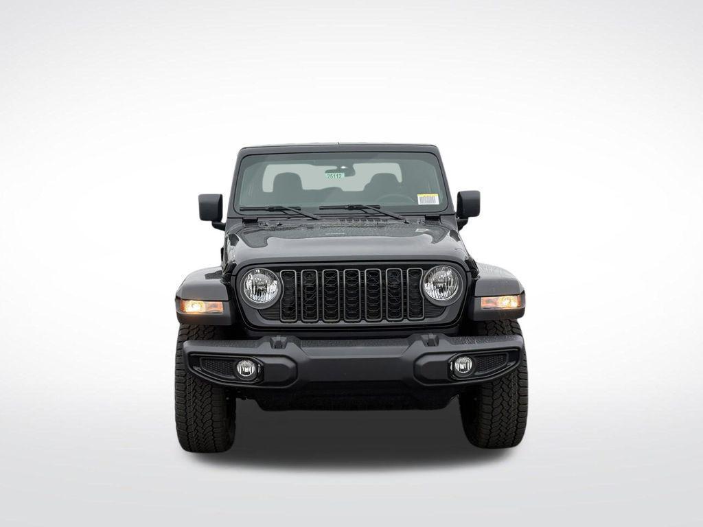 new 2025 Jeep Gladiator car, priced at $38,802