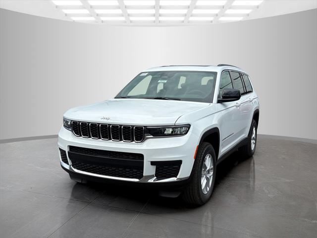 new 2025 Jeep Grand Cherokee L car, priced at $38,039