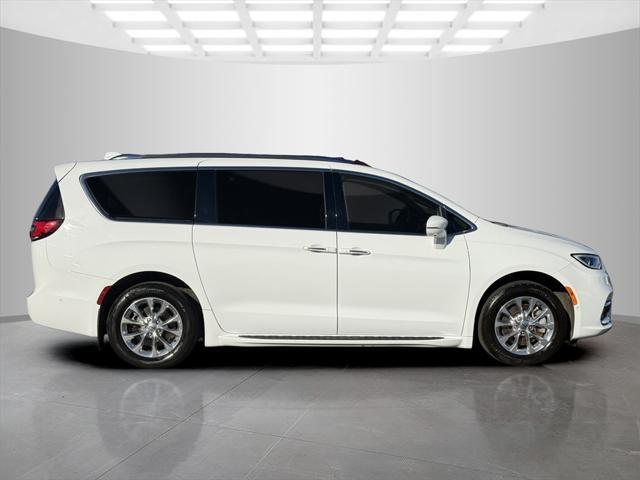 used 2021 Chrysler Pacifica car, priced at $31,494