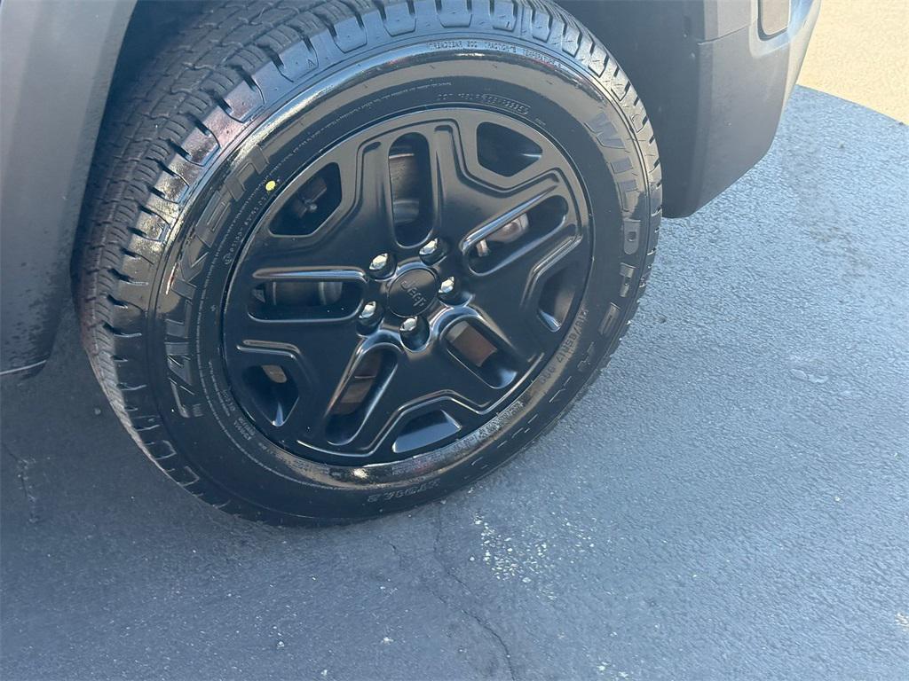 used 2018 Jeep Renegade car, priced at $12,250