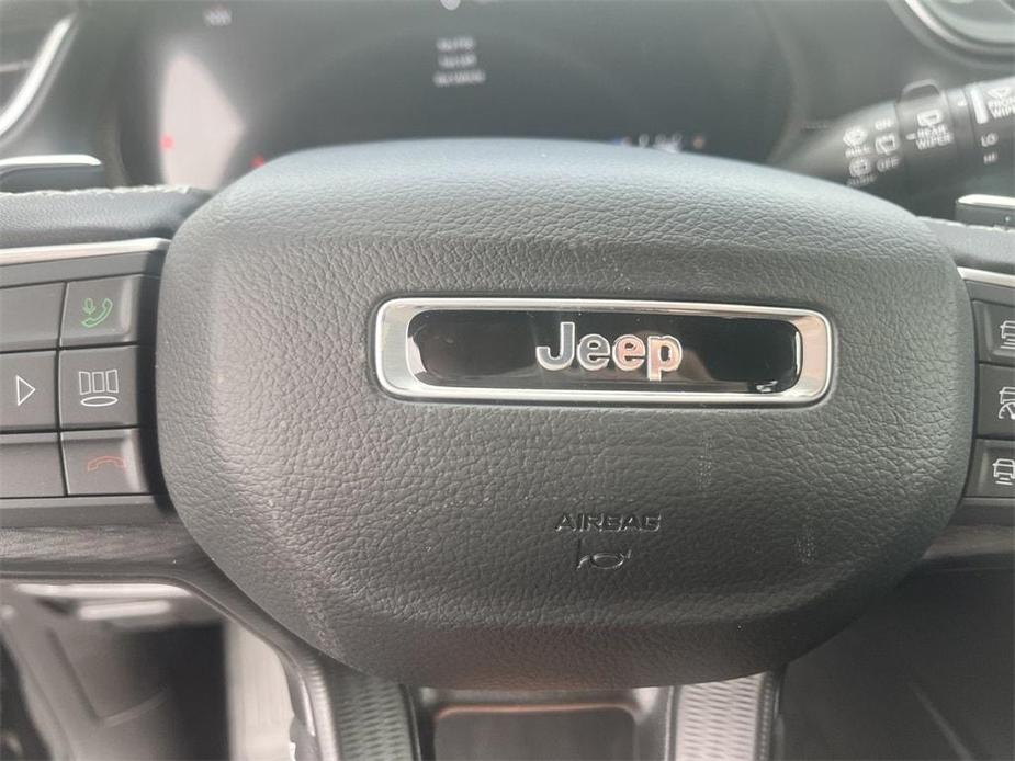 new 2024 Jeep Grand Cherokee car, priced at $40,497