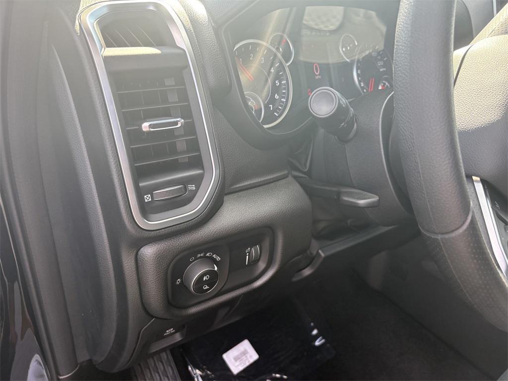 new 2025 Ram 1500 car, priced at $42,022