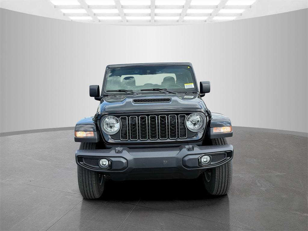 new 2025 Jeep Gladiator car, priced at $41,977