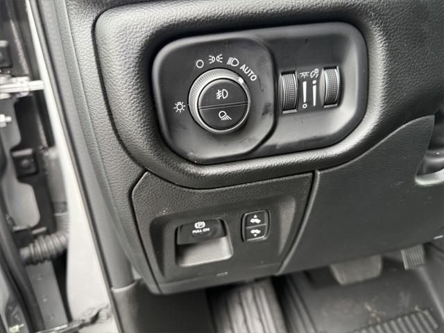 new 2025 Ram 1500 car
