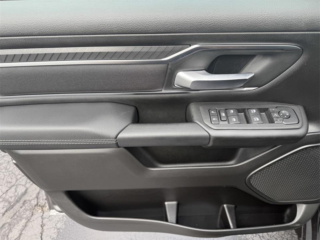 new 2025 Ram 1500 car, priced at $45,350