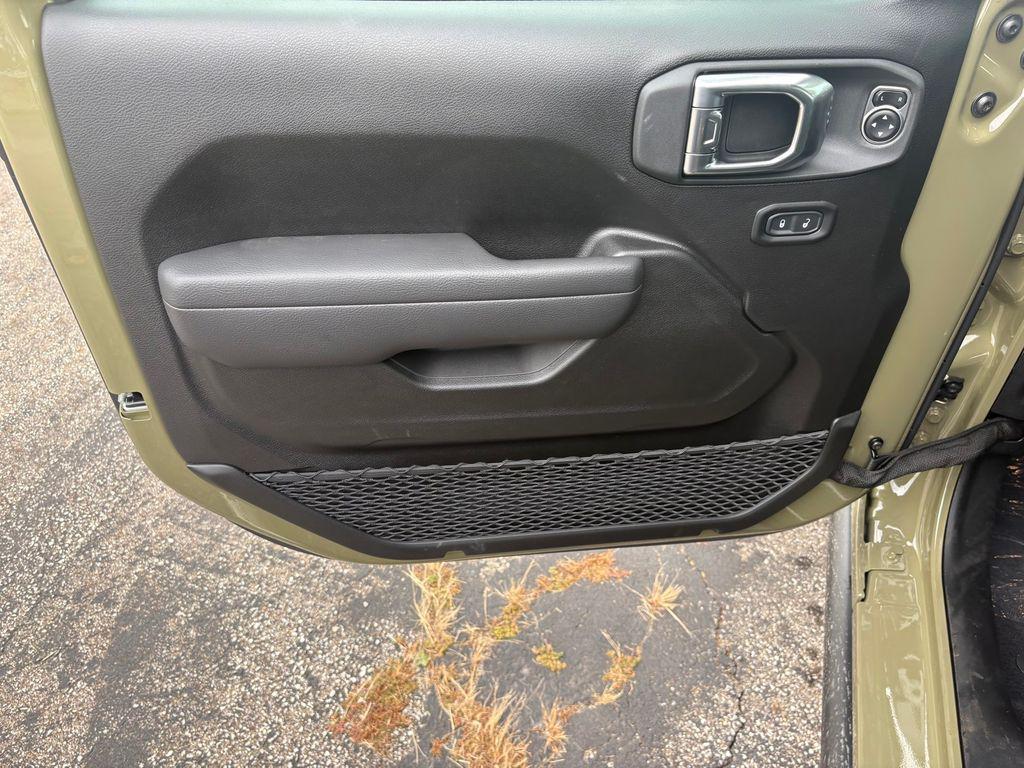 new 2026 Jeep Wrangler car, priced at $47,064