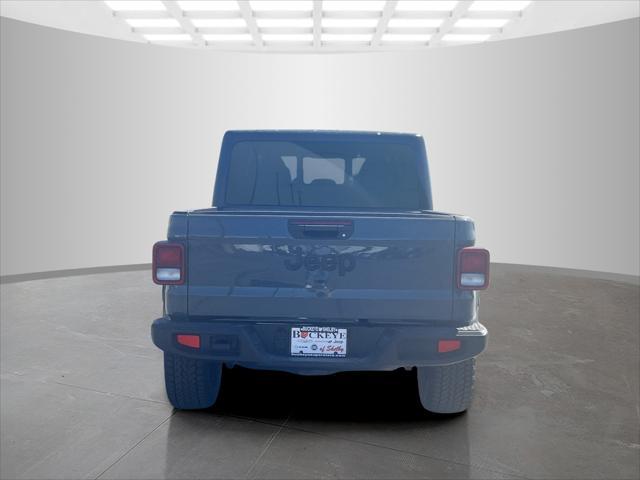 new 2025 Jeep Gladiator car, priced at $41,180